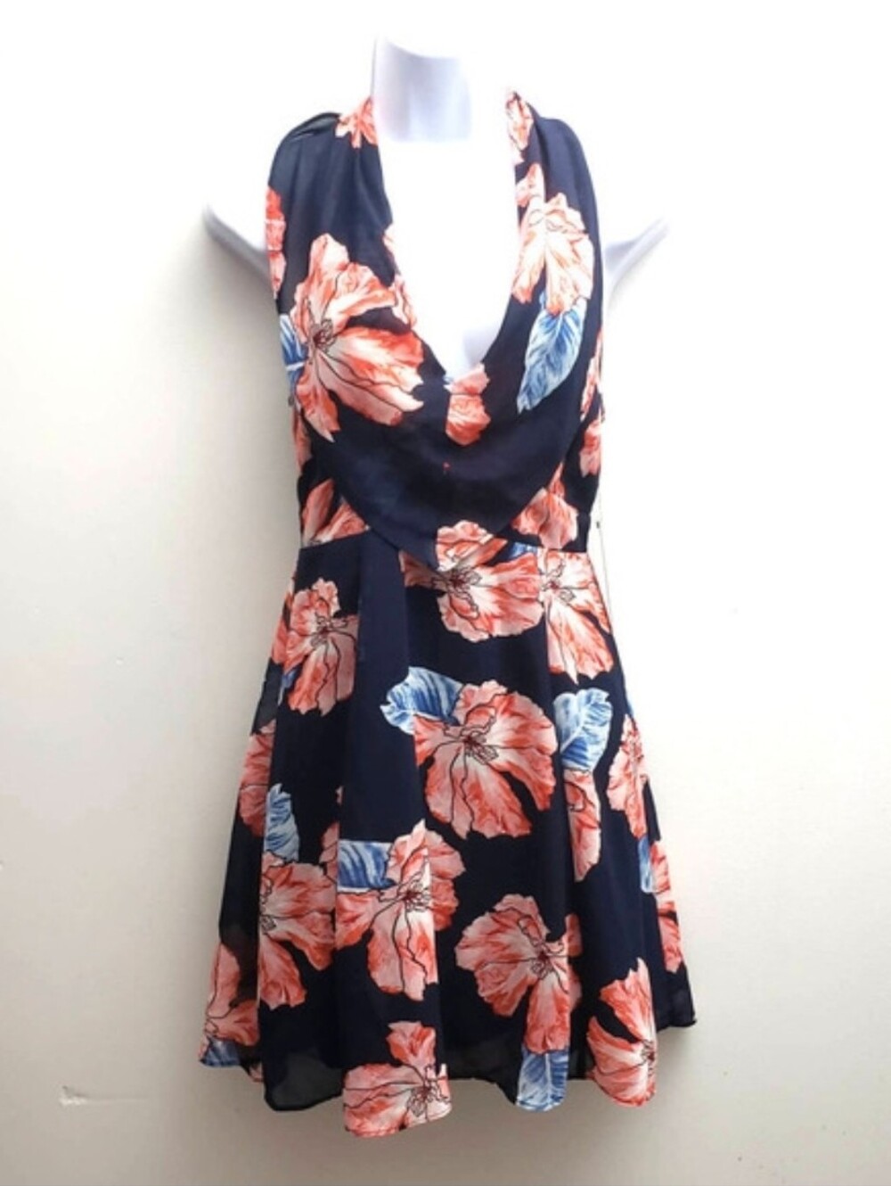 Lulu's Medium Navy Floral Cowl Neck Mini Dress with Coral Blossoms